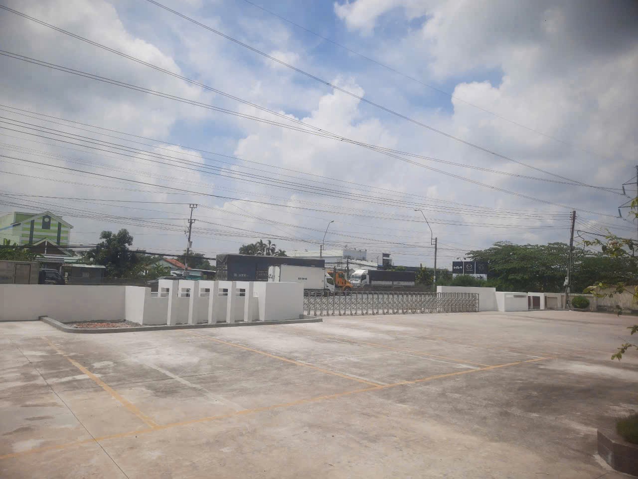 Nhà xưởng xã Bình Thạnh, Thủ Thừa tổng dt 12729m2 full skc giá 97 tỷ