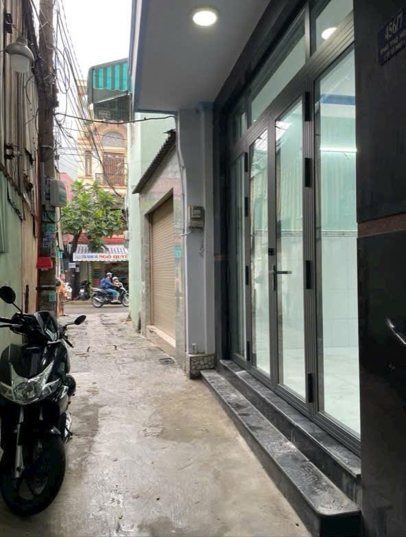 Nhà hẻm Phú Thọ Hòa, Tân Phú dt 30m2 1 lầu 2pn 2wc giá 3,7 tỷ 3