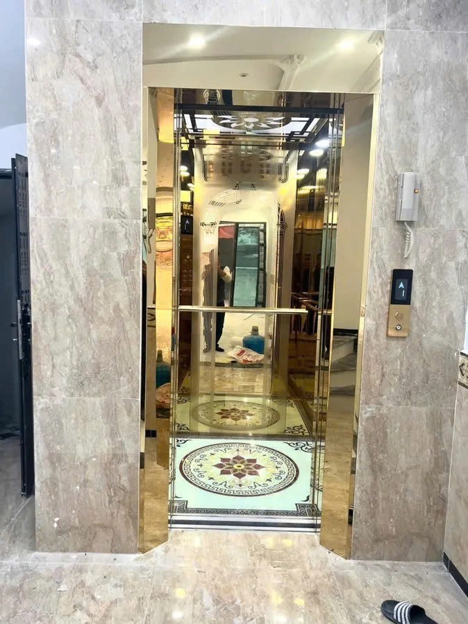 NHÀ MỚI 7 TẦNG THANG MÁY Ô TÔ VÀO NHÀ TRUNG TÂM Ngọc Thụy 48M2,13.05 Tỷ Long Biên. 5