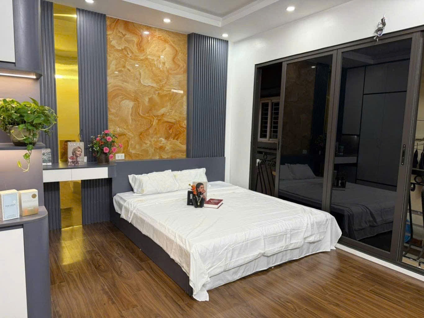 Siêu phẩm Cổ Nhuế – thang máy – full nội thất – 7.2 tỷ 2