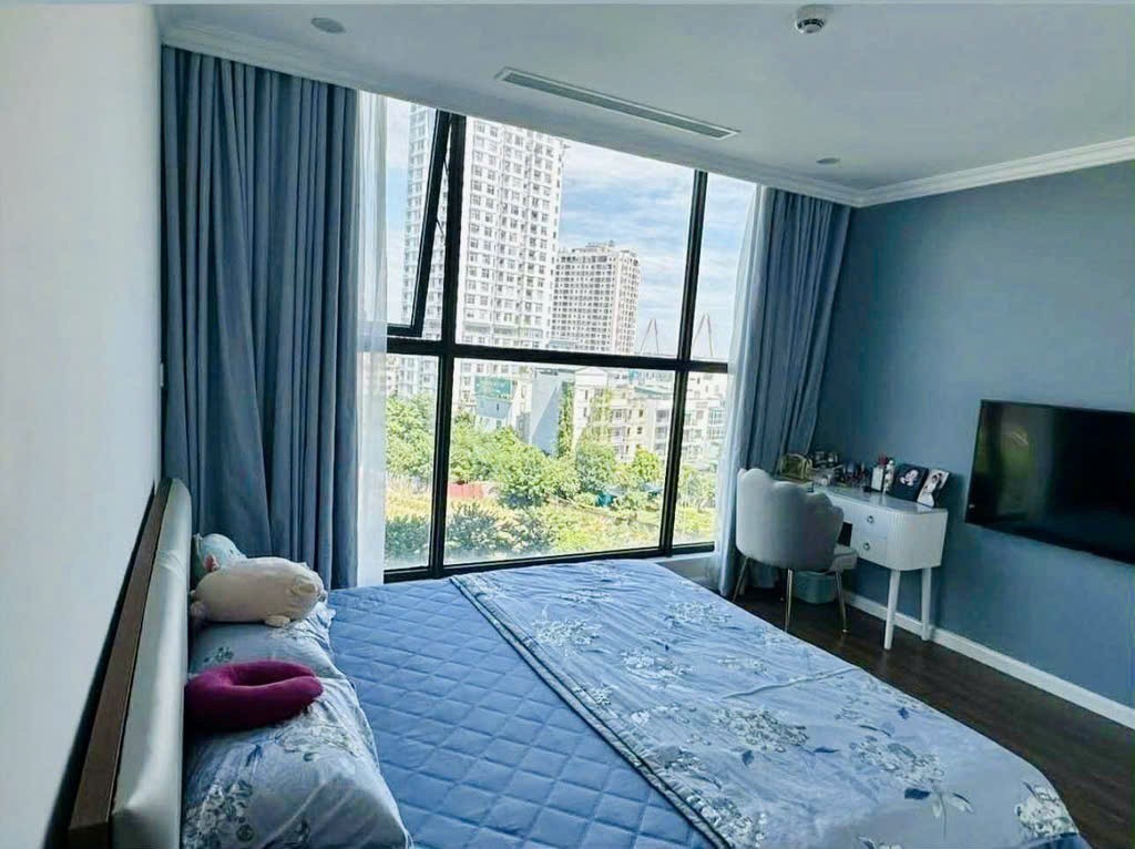 NHÀ ĐẸP PHẠM VĂN ĐỒNG – GẦN ĐẠI HỌC MỎ – 4 TẦNG – GARA NHỎ 2