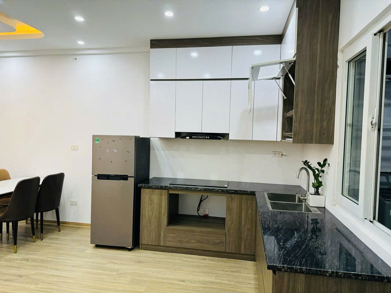 cần bán căn hộ 67,67m2 khu 3 tòa mới chung cư thanh hà 4