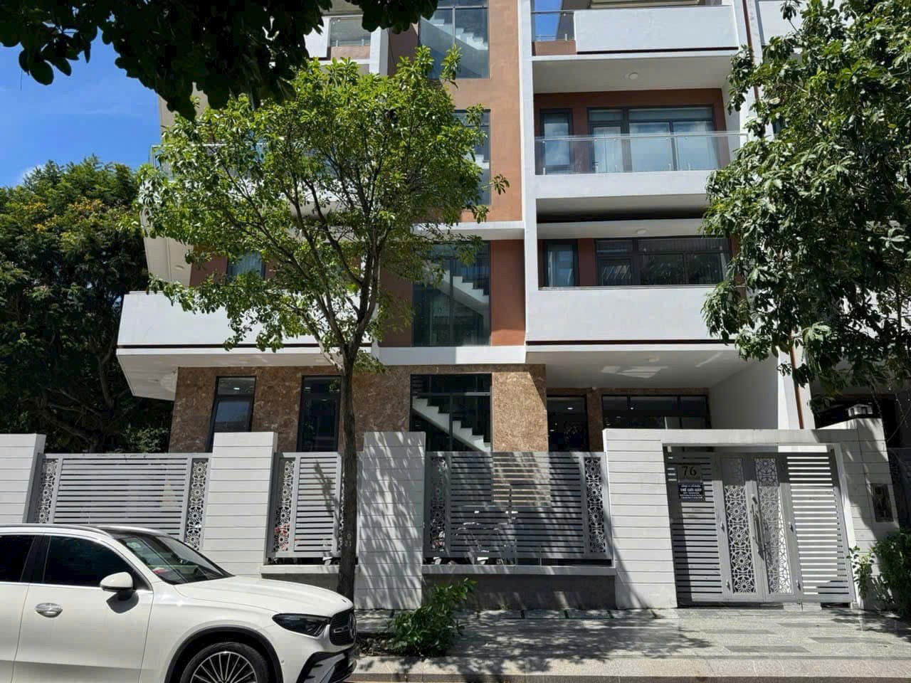 Cho thuê Nhà mặt tiền Phường Hiệp Bình Phước, Thủ Đức, Diện tích 284m², Giá 70 Triệu/tháng 2
