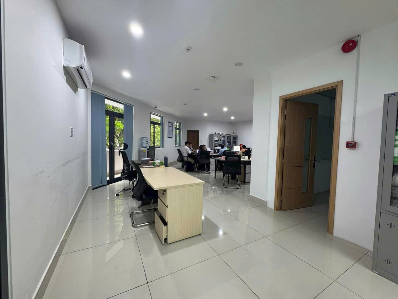 Cho thuê Nhà mặt tiền Phường Hiệp Bình Phước, Thủ Đức, Diện tích 284m², Giá 70 Triệu/tháng