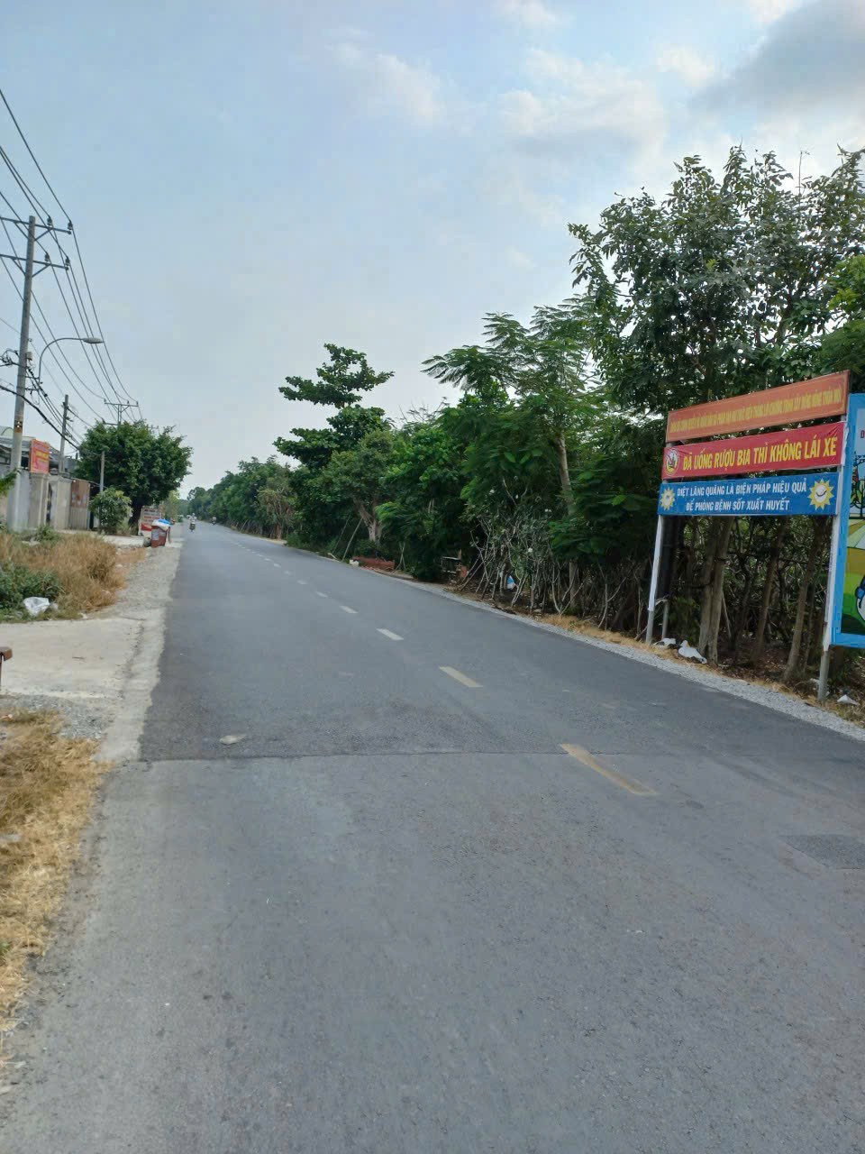 575m2 đất mặt tiền đường Thanh Niên, xã Phạm Văn Hai , Bình Chánh giá 9,9 tỷ 2