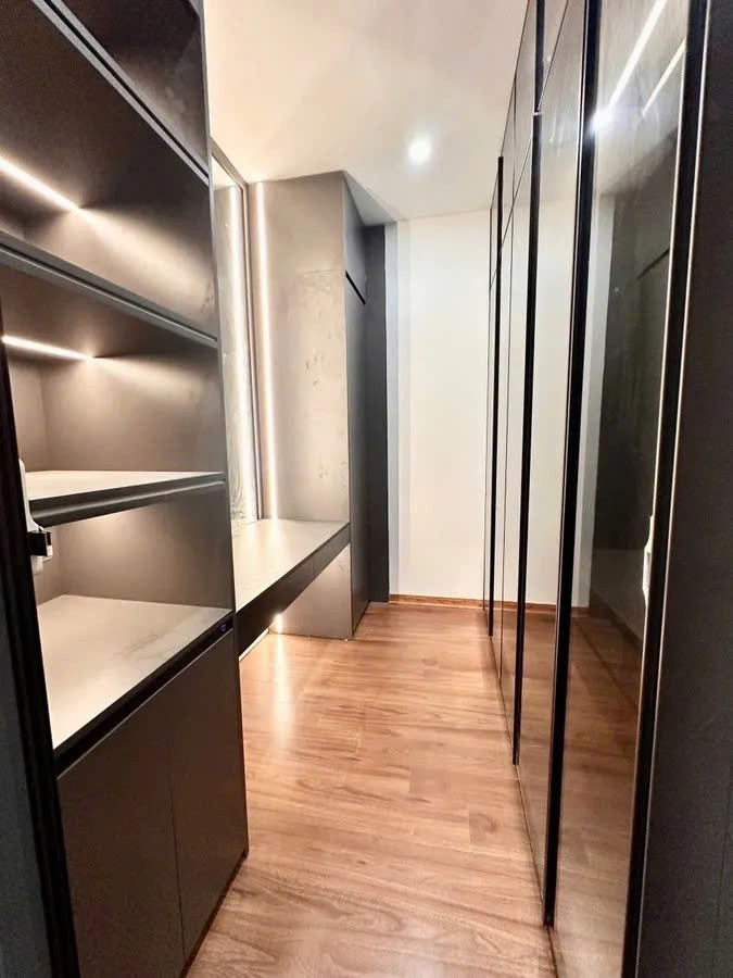 NHÀ MỚI 6 TẦNG THANG MÁY 3 GÁC QUA Phố Trạm-Long Biên 55m2, Mặt tiền5m,11 tỷ. 3
