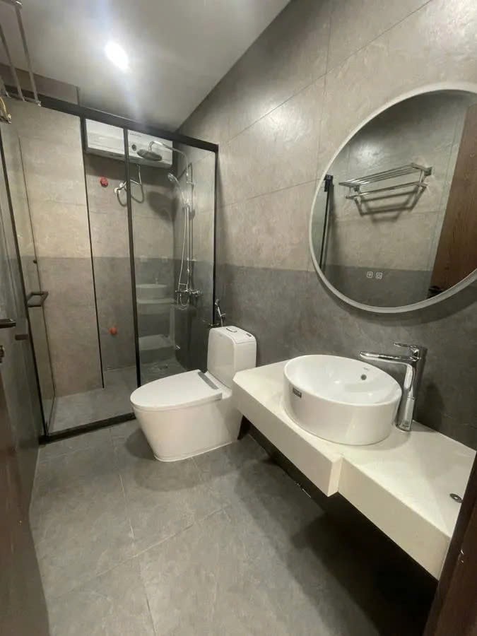 NHÀ MỚI- ĐẸP NGÕ 3 GÁC THÔNG NỞ HẬU Thượng Thanh 30m2 X 6 tầng,mặt tiền  6m, 6.5 tỷ Long Biên. 3