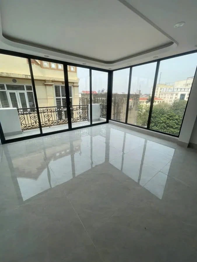 NHÀ MỚI- ĐẸP NGÕ 3 GÁC THÔNG NỞ HẬU Thượng Thanh 30m2 X 6 tầng,mặt tiền  6m, 6.5 tỷ Long Biên. 5