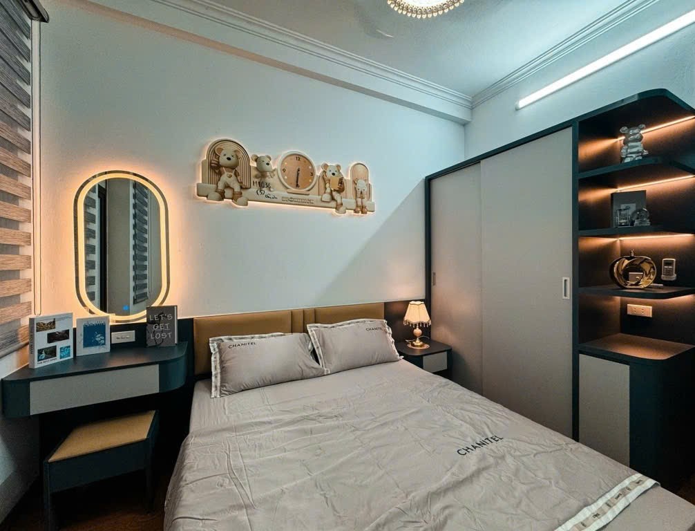 Cực hiếm! Nhà đẹp Mỹ Đình 42m2- 5T, Nội thất sang, ô tô gần phố, Giá 8.15 tỷ 5