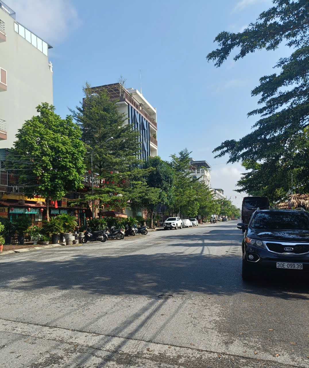 BÁN NHÀ PHỐ LAI XÁ, 75M² – 6 TẦNG TM,  ĐƯỜNG 24M KINH DOANH SẦM UẤT, giá 16. tỷ8