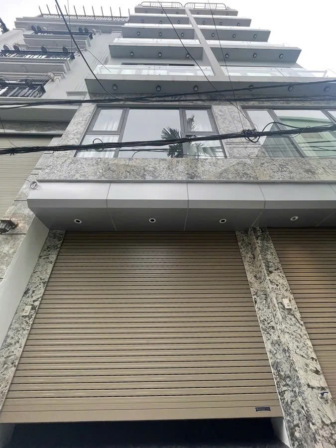 HOA HẬU 7 TẦNG MẶT NGÕ THÔNG Ô TÔ TRONG NHÀ  Phố Ngọc Thụy 35M2, mặt tiền 3.5m X 11.5 tỷ Long Biên.