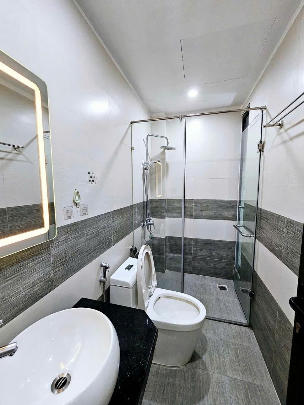 TRẦN CUNG – 40M² – GẦN BỆNH VIỆN E – 5.6 TỶ