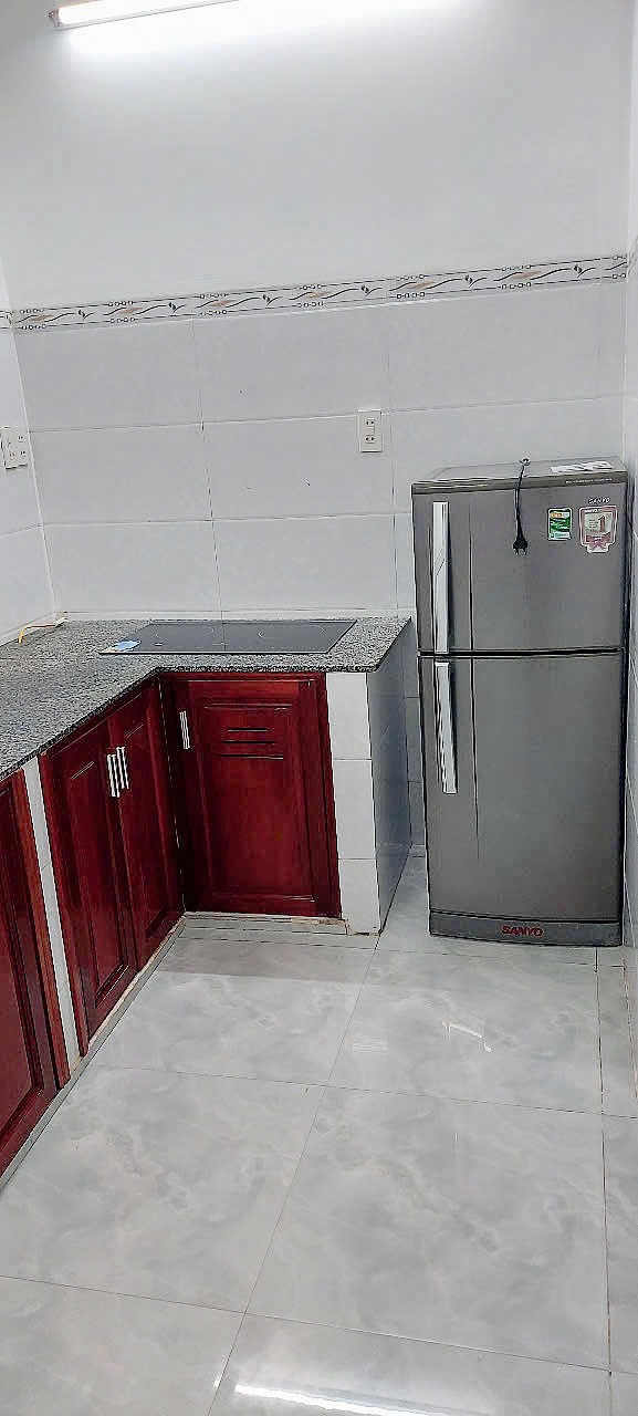CẦN BÁN NHANH CĂN NHÀ TÂM HUYẾT KHU TĐC VĨNH TRƯỜNGVị trí : Đường nhựa 10m xung quanh đủ mọi 2