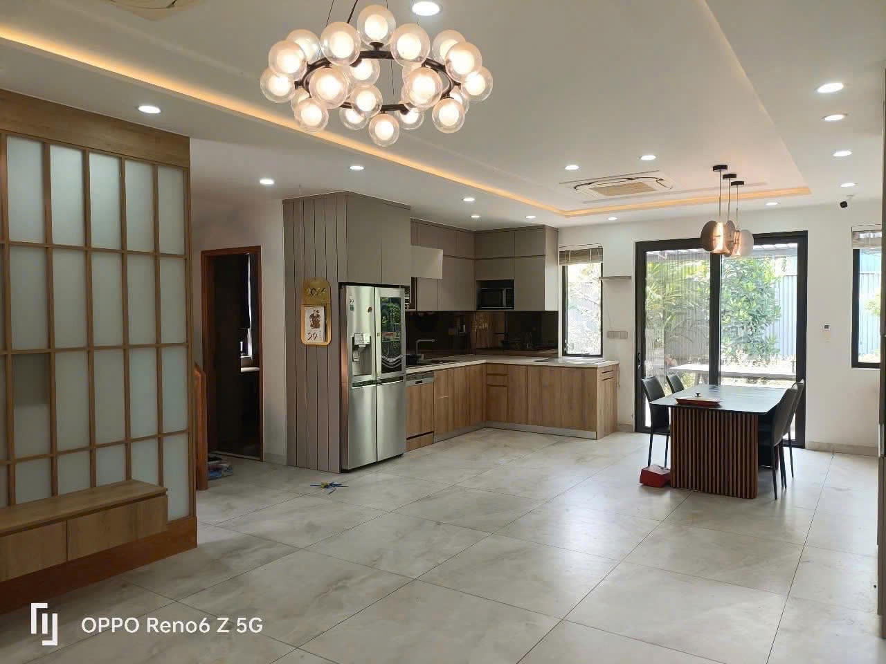 Cho thuê Biệt thự Phường Phú Hữu, Quận 9, Diện tích 316m², Giá 30 Triệu/tháng
