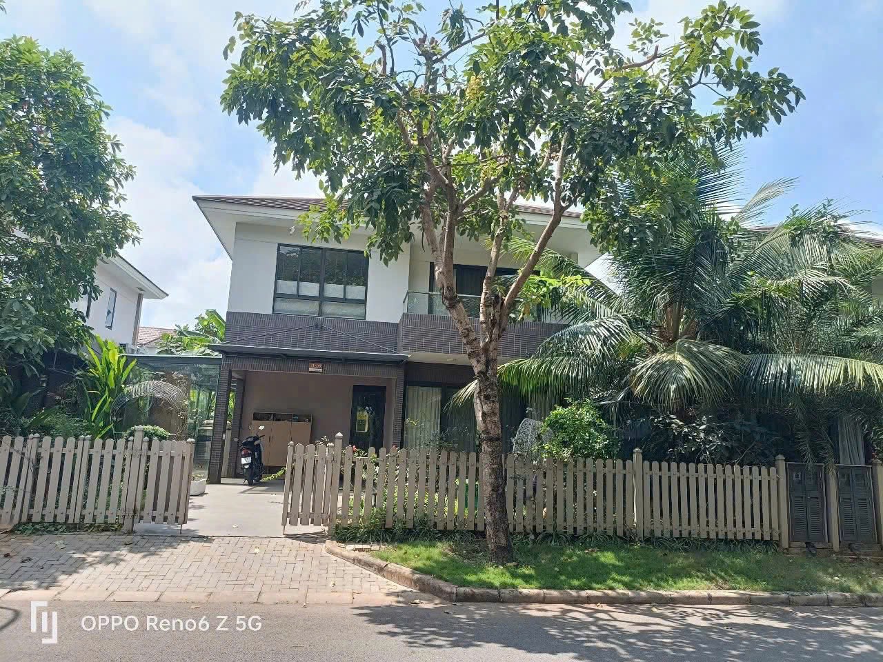 Cho thuê Biệt thự Phường Phú Hữu, Quận 9, Diện tích 316m², Giá 30 Triệu/tháng 5