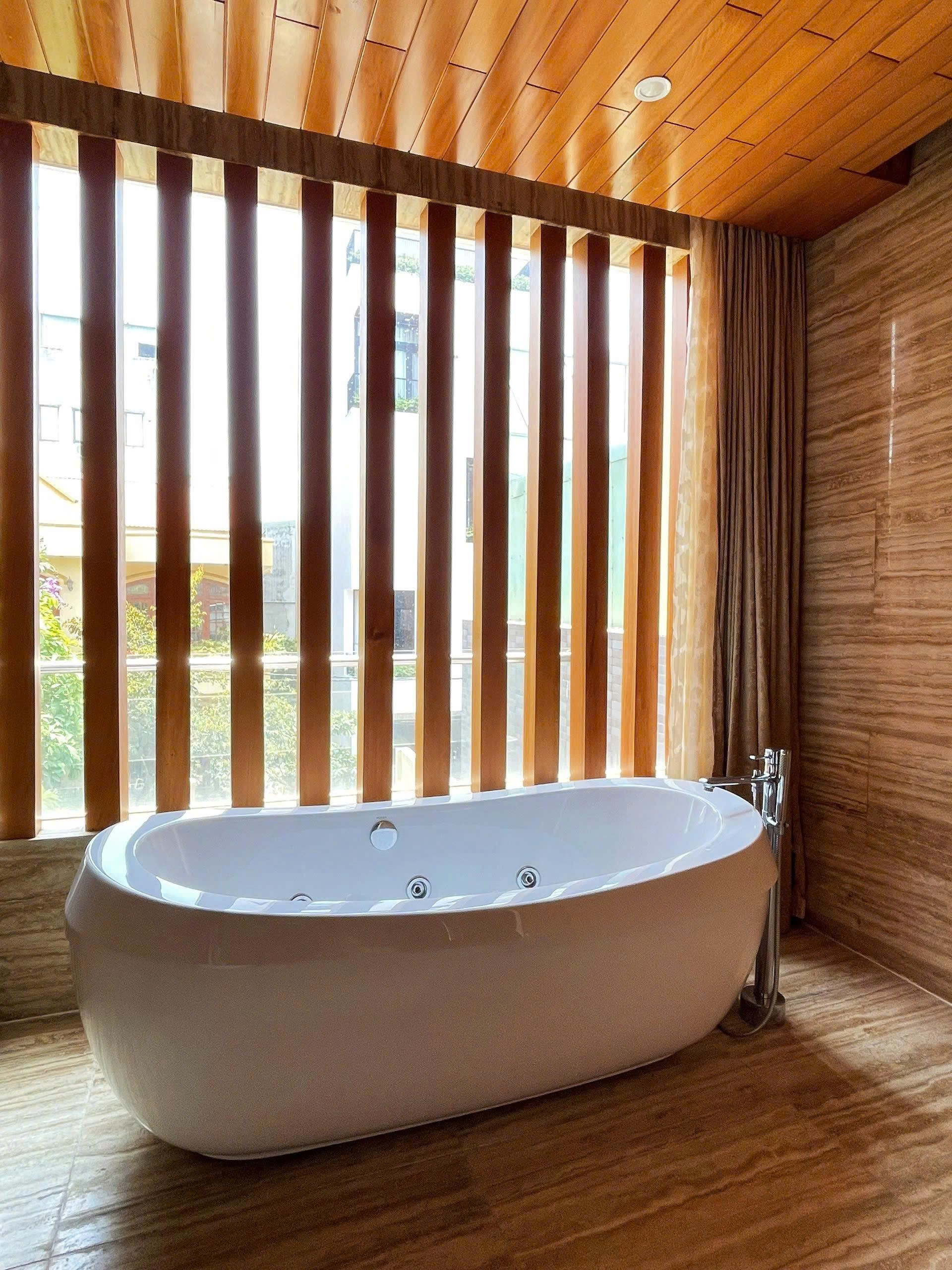 BIỆT THỰ 3 MẶT THOÁNG – NỘI THẤT CHÂU ÂU – TRUNG TÂM HẢI CHÂU – GIÁ CHỈ HƠN 30 TỶ 4