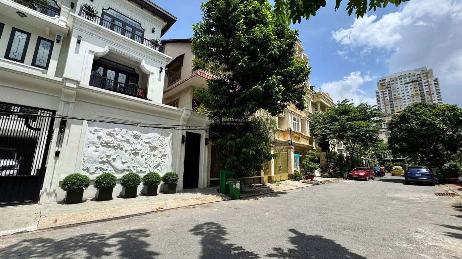 Cần bán Biệt thự Phường Thảo Điền, Quận 2, Diện tích 200m², Giá 70 Tỷ 7