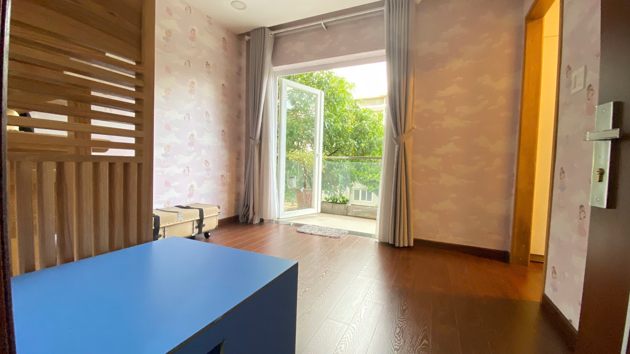 Cần bán Biệt thự Phường Phú Hữu, Quận 9, Diện tích 144m², Giá Thương lượng 7