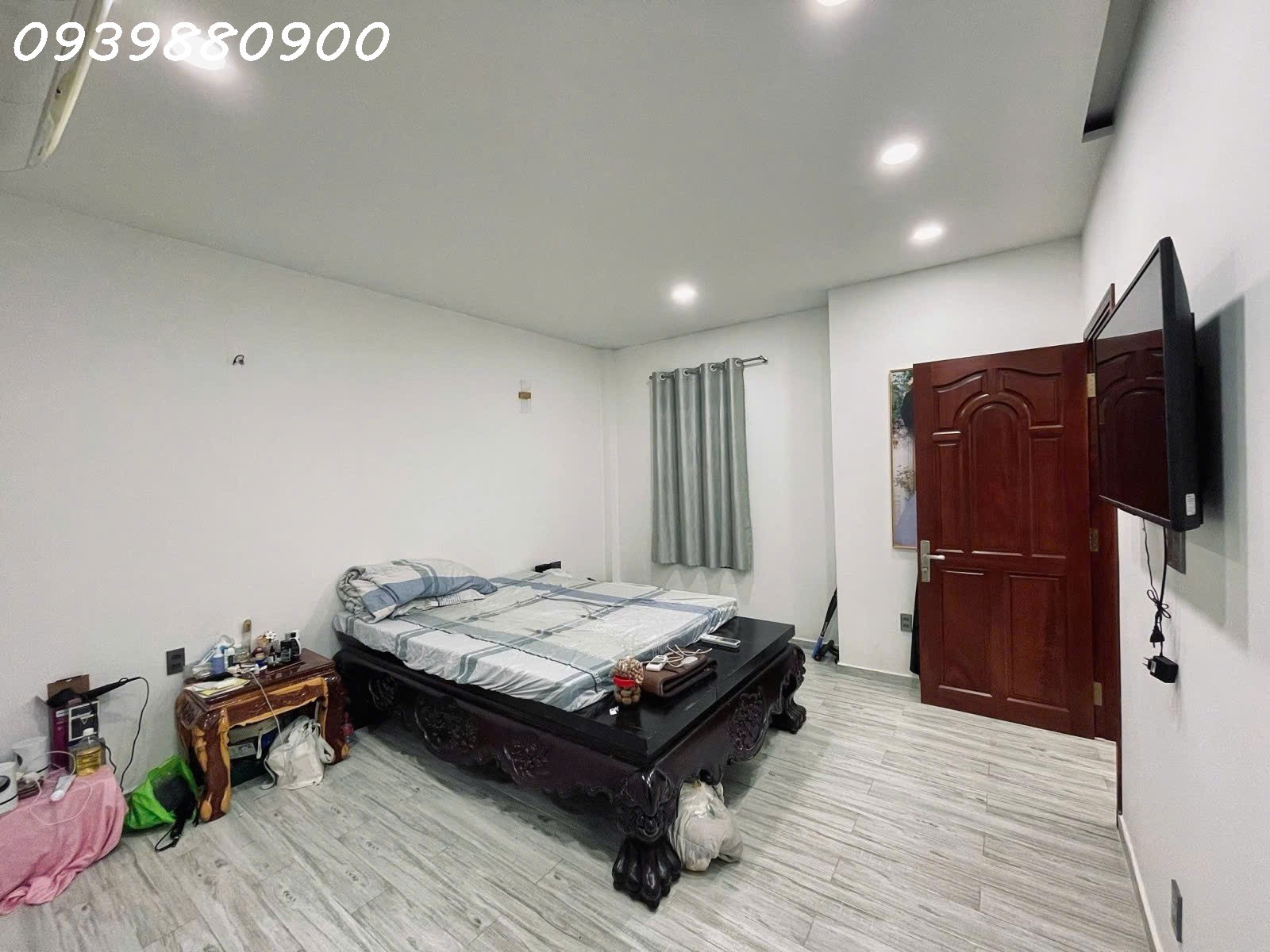Nhà đẹp ngay Nhiêu Tứ, hẻm 3m cách 7 căn ra mặt tiền. 3