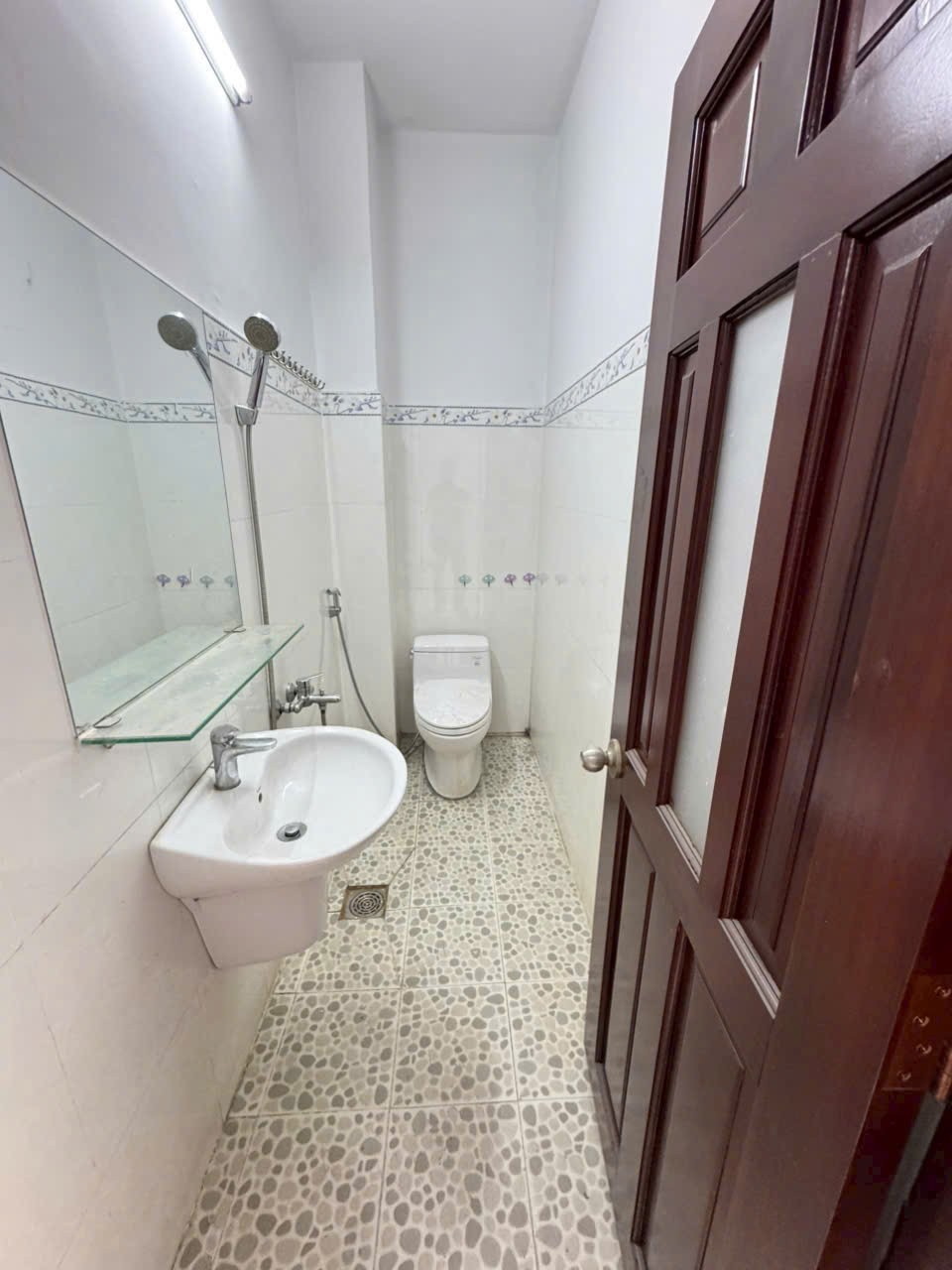 Nhà hẻm đường số 8, Bình Hưng Hòa B, dt 40m2 3 lầu 4pn 3wc giá 4,5 tỷ 8