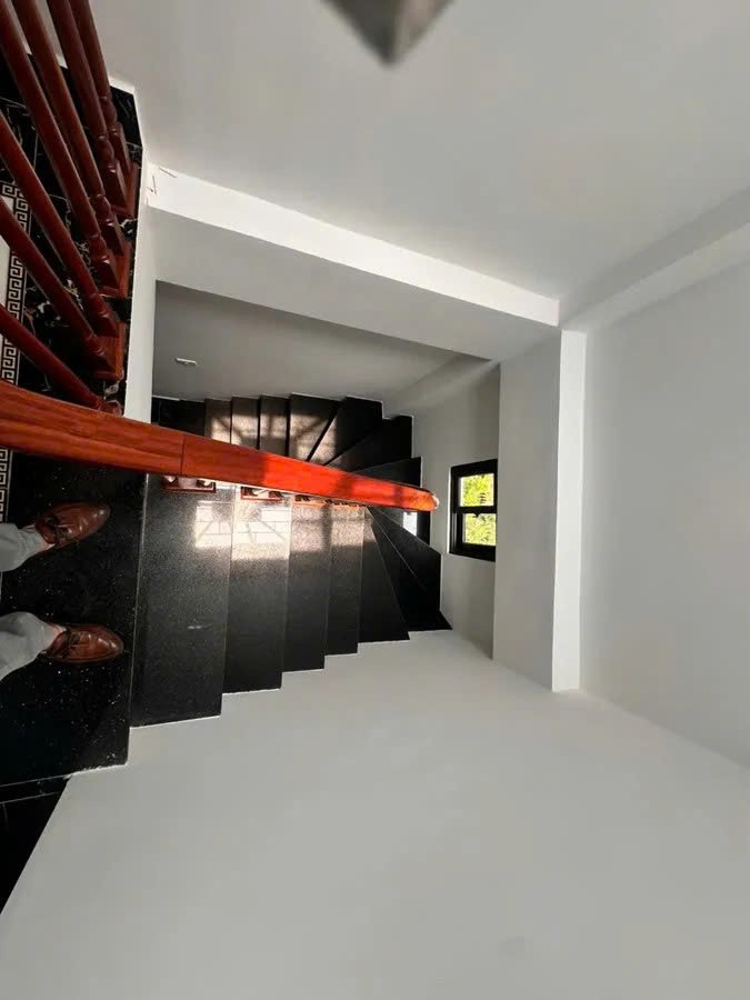 NHÀ MỚI 6 TẦNG Ô TÔ ĐỖ CỬA Phúc Lợi-Long Biên 51m2 mặt tiền 4m, 13.6 tỷ. 5