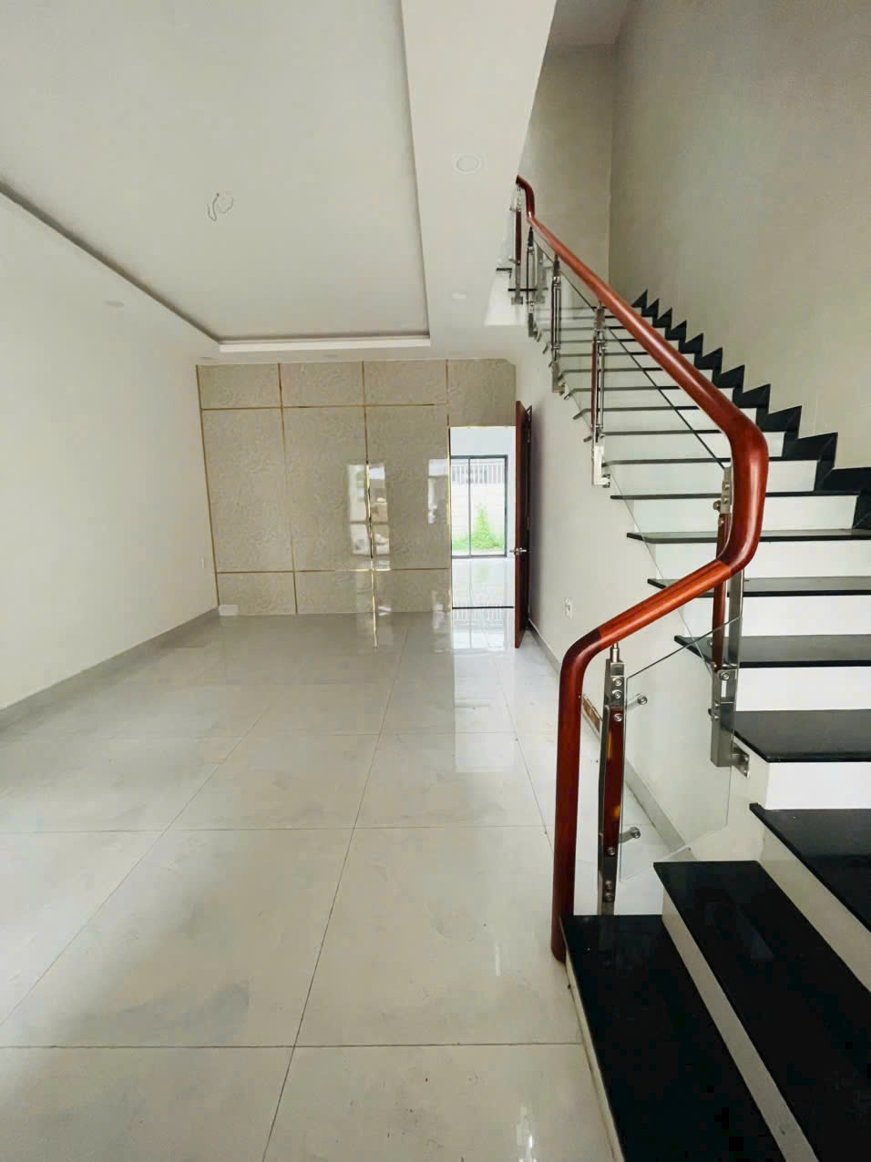 Cho thuê Nhà mặt tiền dự án Thăng Long Home Hưng Phú, Diện tích 100m², Giá 18 Triệu/tháng 3