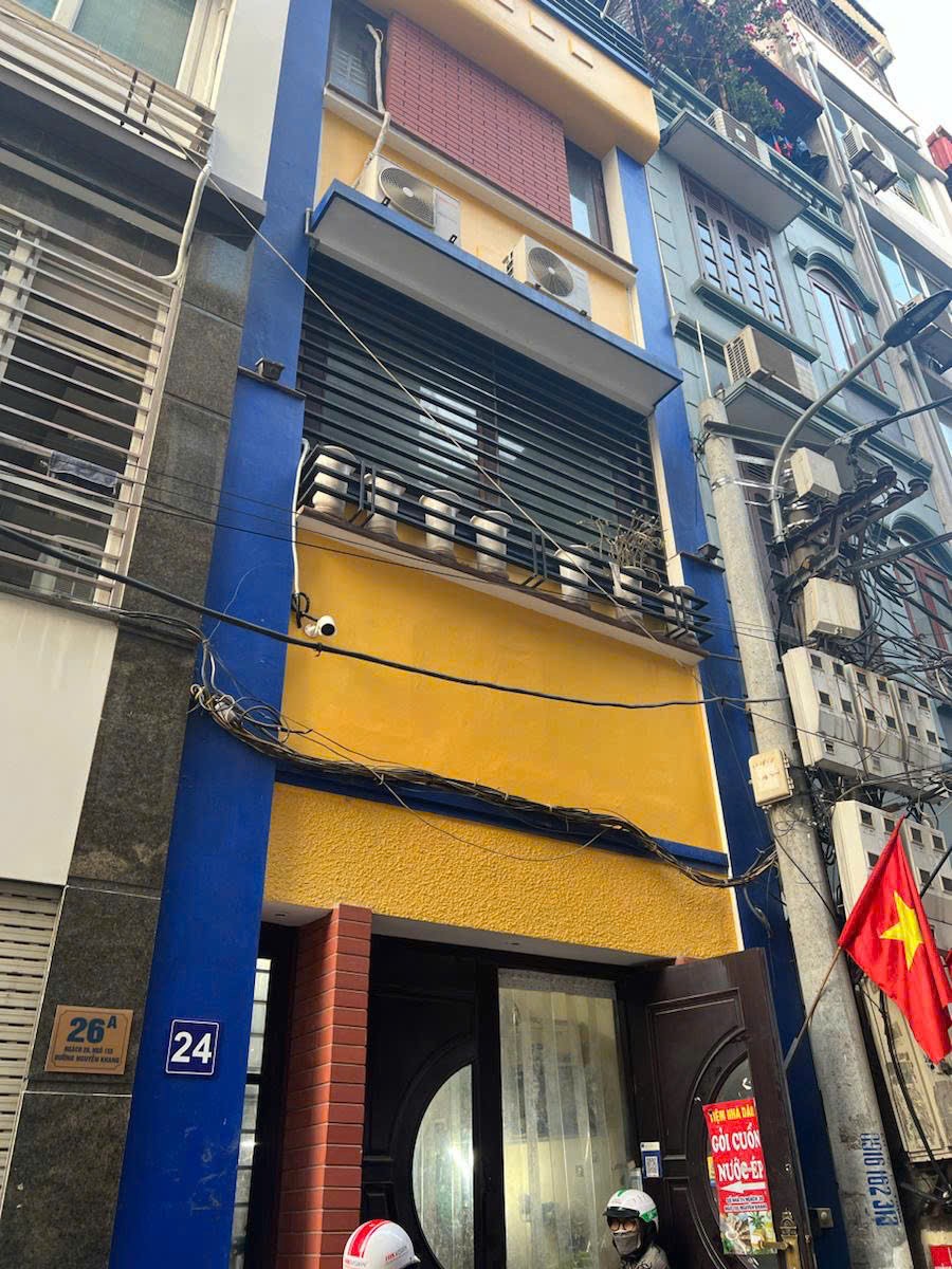 BÁN NHÀ PHÂN LÔ NGÕ 155 NGUYỄN KHANG – TRUNG TÂM CẦU GIẤY  38M2*5T 2