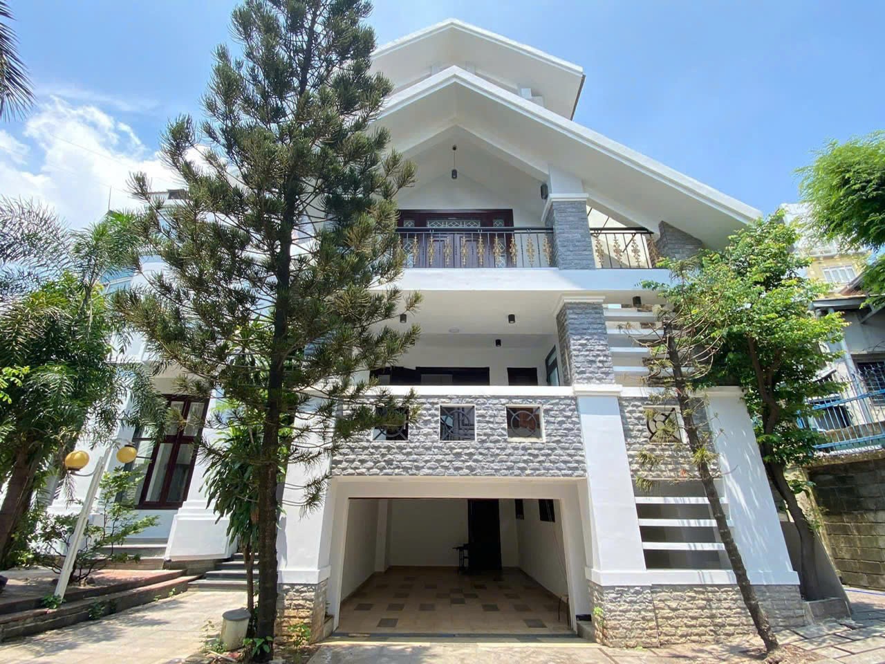 Cho thuê Biệt thự Phường Phước Long A, Quận 9, Diện tích 1000m², Giá 70 Triệu/tháng 3