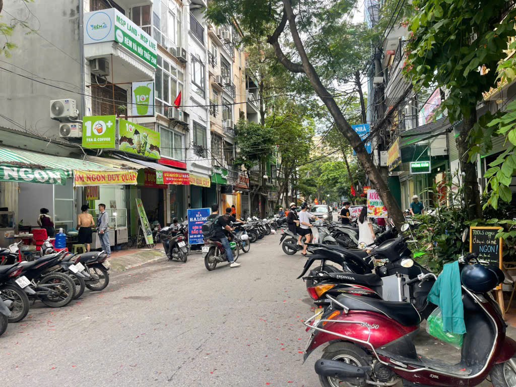 Bán nhà phân lô đền lừ  vỉa hè ô tô tránh 5 tầng giá 14 tỷ 5