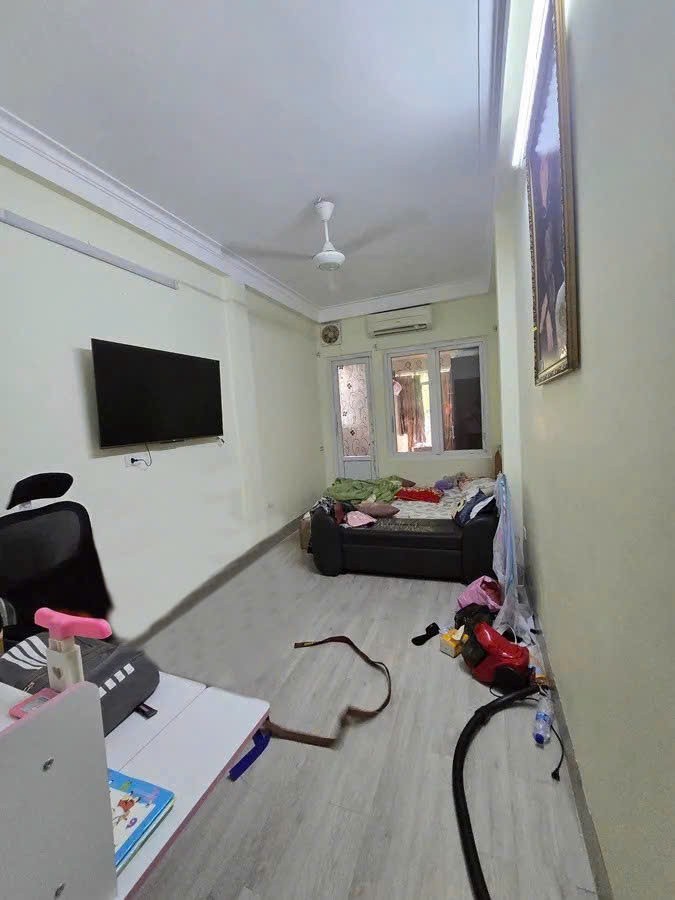 NGÕ TO NHƯ PHỐ-KINH DOANH SẦM UẤT NGÀY ĐÊM-40M 4T 6xTỶ-HỒNG HÀ BA ĐÌNH-Ở SƯỚNG 2