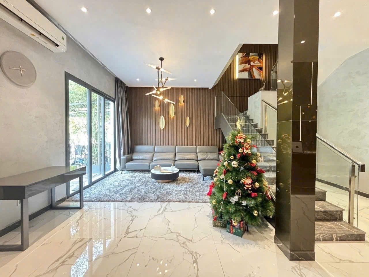 Cần bán Biệt thự Quận 7, Hồ Chí Minh, Diện tích 126m², Giá 36.6 Tỷ 2