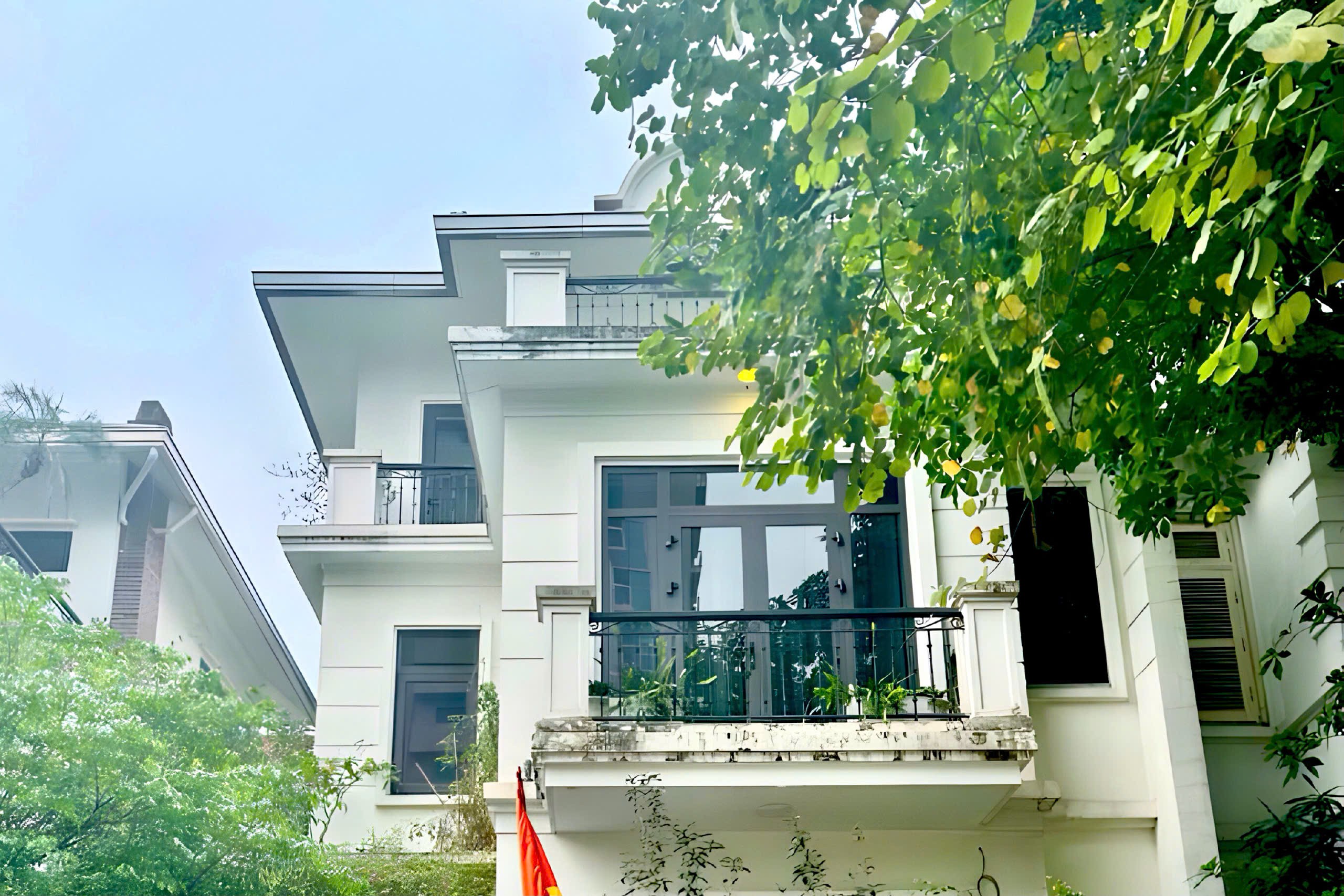 BIỆT THỰ 198M² CIPUTRA – HƯỚNG TÂY NAM, CẠNH TRUỜNG ACADEMY. GIÁ 78 TỶ.