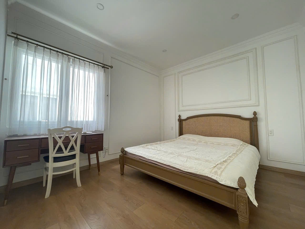 Cho thuê Nhà mặt tiền Quận 9, Hồ Chí Minh, Diện tích 144m², Giá 26 Triệu/tháng 4
