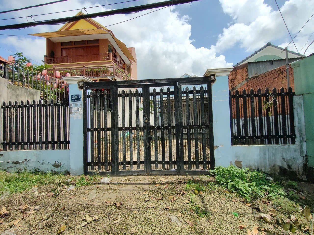 283m2 đất ( có 191m2 thổ cư) mặt tiền đường Vườn Thơm, xã Bình Lợi, Bình Chánh giá 6,7 tỷ 2