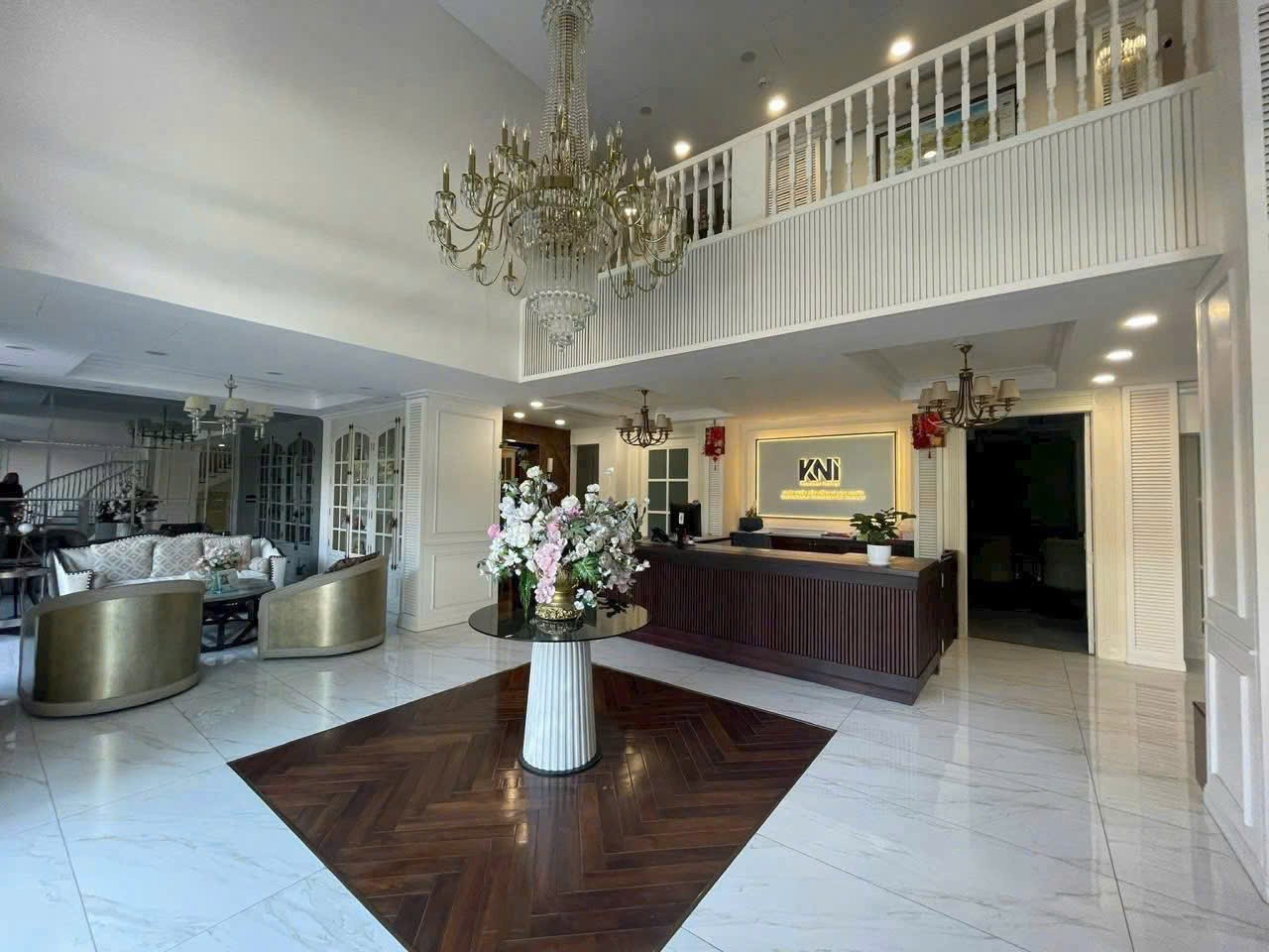 Cho thuê Nhà mặt tiền Phường Phú Mỹ, Quận 7, Diện tích 1000m², Giá Thương lượng 2