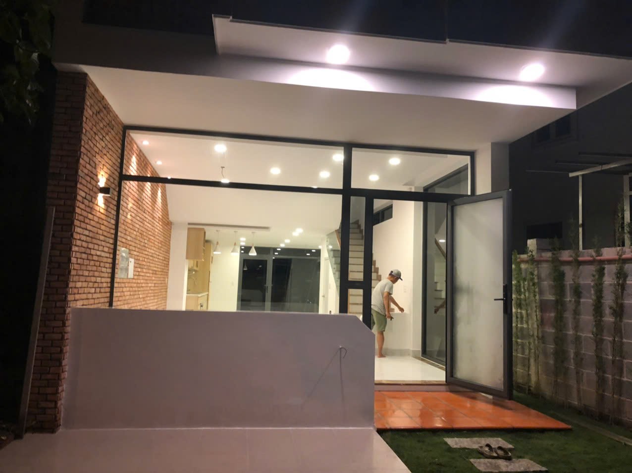 Cho thuê Nhà mặt tiền Phường Phú Hữu, Quận 9, Diện tích 121m², Giá 17 Triệu/tháng 4