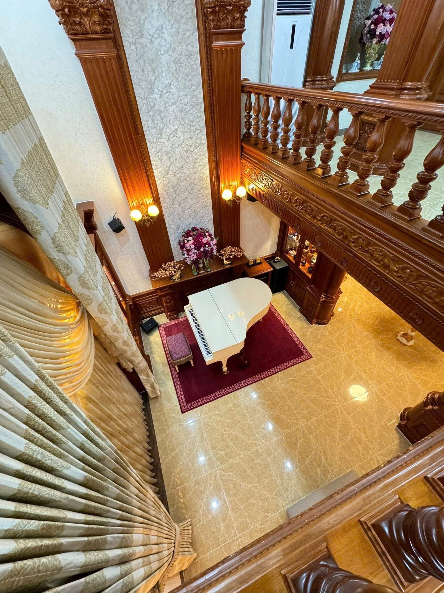 Cần bán Biệt thự Quận 2, Hồ Chí Minh, Diện tích 240m², Giá Thương lượng 4