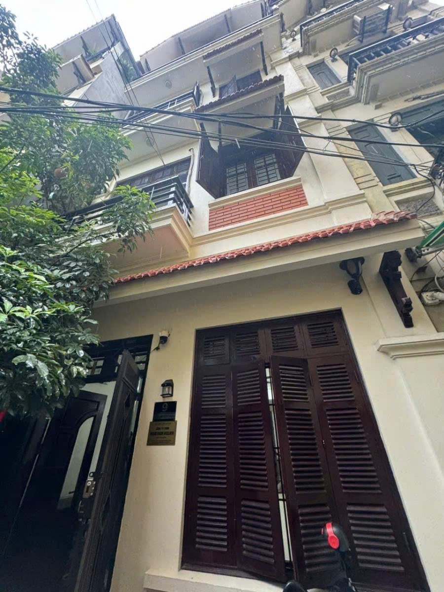 Cần bán Nhà mặt tiền đường Vũ Ngọc Phan, Phường Láng Hạ, Diện tích 90m², Giá 23.5 Tỷ