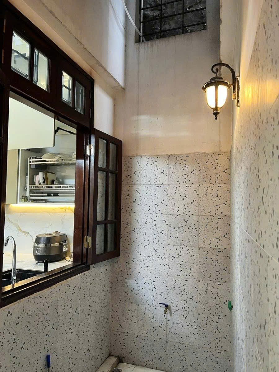 Cần bán Nhà mặt tiền đường Vũ Ngọc Phan, Phường Láng Hạ, Diện tích 90m², Giá 23.5 Tỷ 8