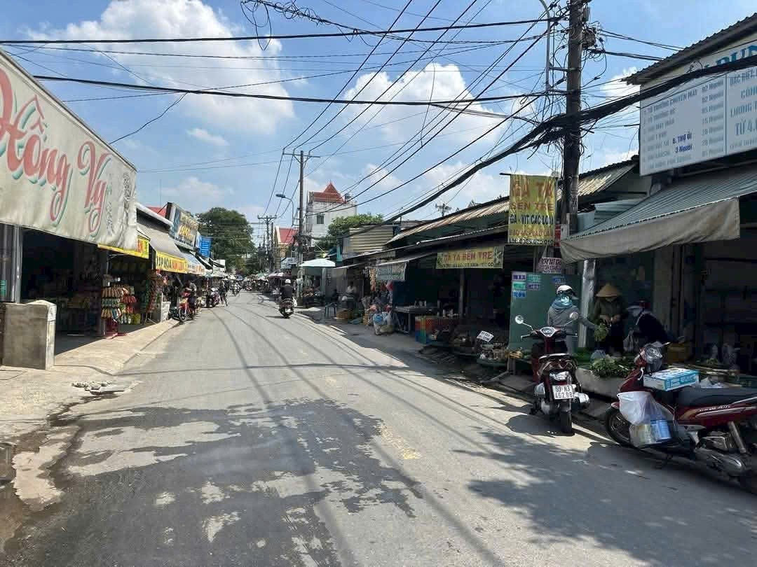 Nhà kho 1/ Lê Thị Ngay , xã Vĩnh Lộc B, Bình Chánh dt 286m2 full thổ giá 6,8 tỷ