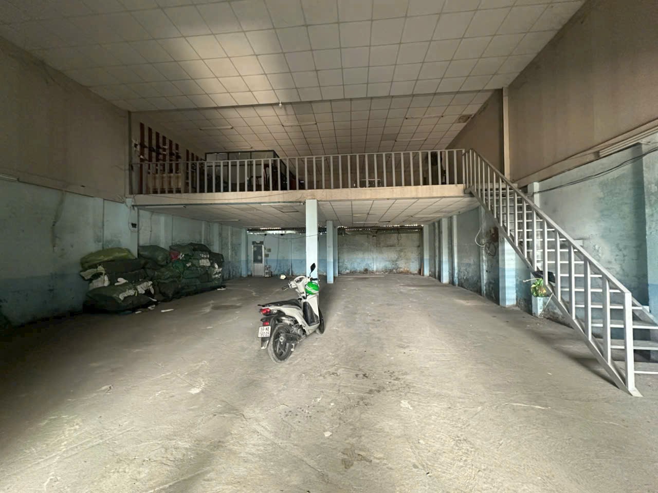 Nhà kho 1/ Lê Thị Ngay , xã Vĩnh Lộc B, Bình Chánh dt 286m2 full thổ giá 6,8 tỷ 4
