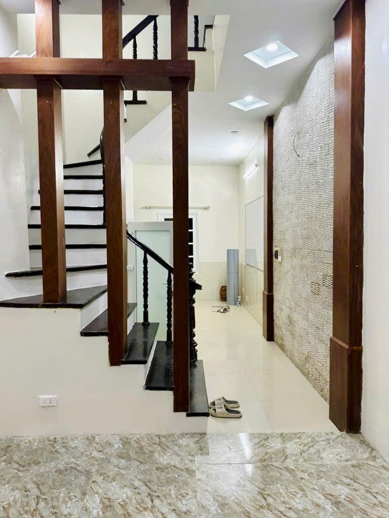 NHÀ ĐẸP TRUNG TÂM CỔ NHUẾ – 60M2 x 5 TẦNG – KINH DOANH NHỎ TUYỆT VỜI  – 8 TỶ