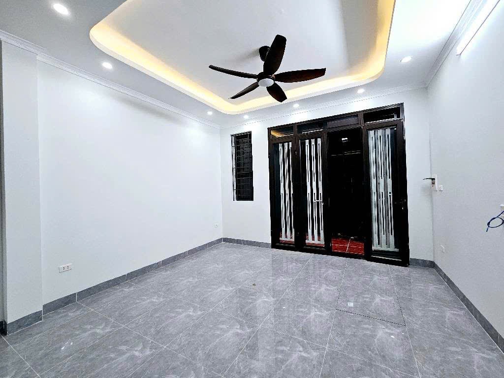 NHÀ HỒ TÙNG MẬU – 36M X 5 TẦNG – GẦN ĐH THƯƠNG MẠI – 7.3 TỶ