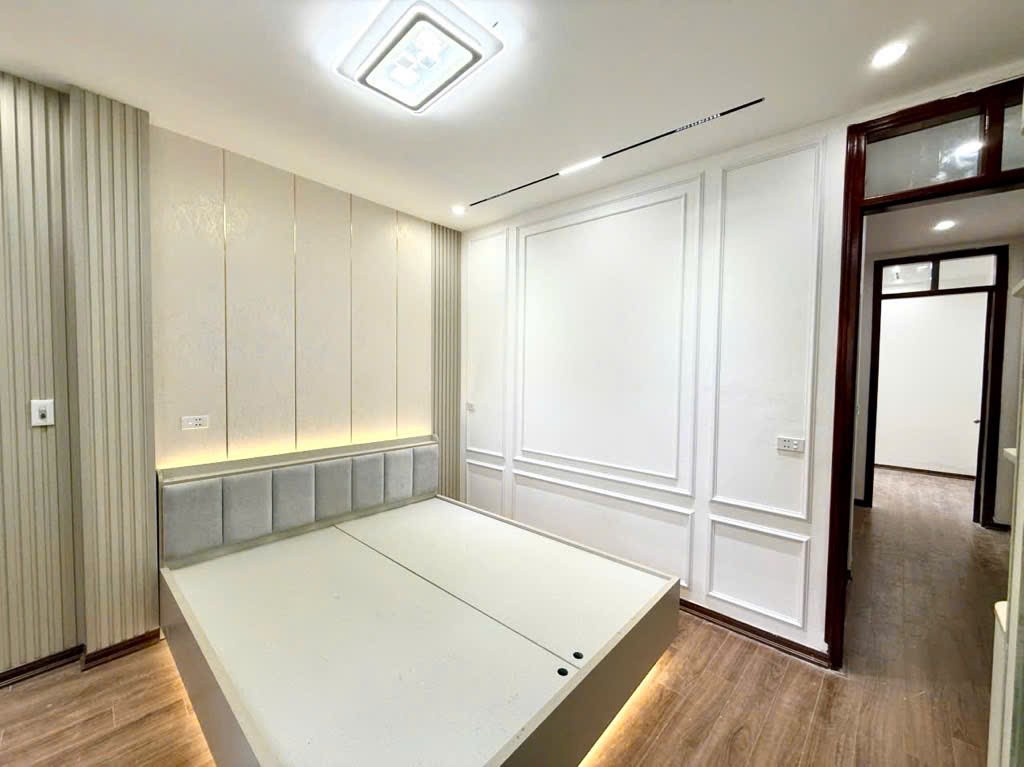 NHÀ PHỐ TRẦN CUNG – 40M2 x 5 TẦNG – NGÕ THÔNG – GẦN BỆNH VIỆN E – 4.95 TỶ 3