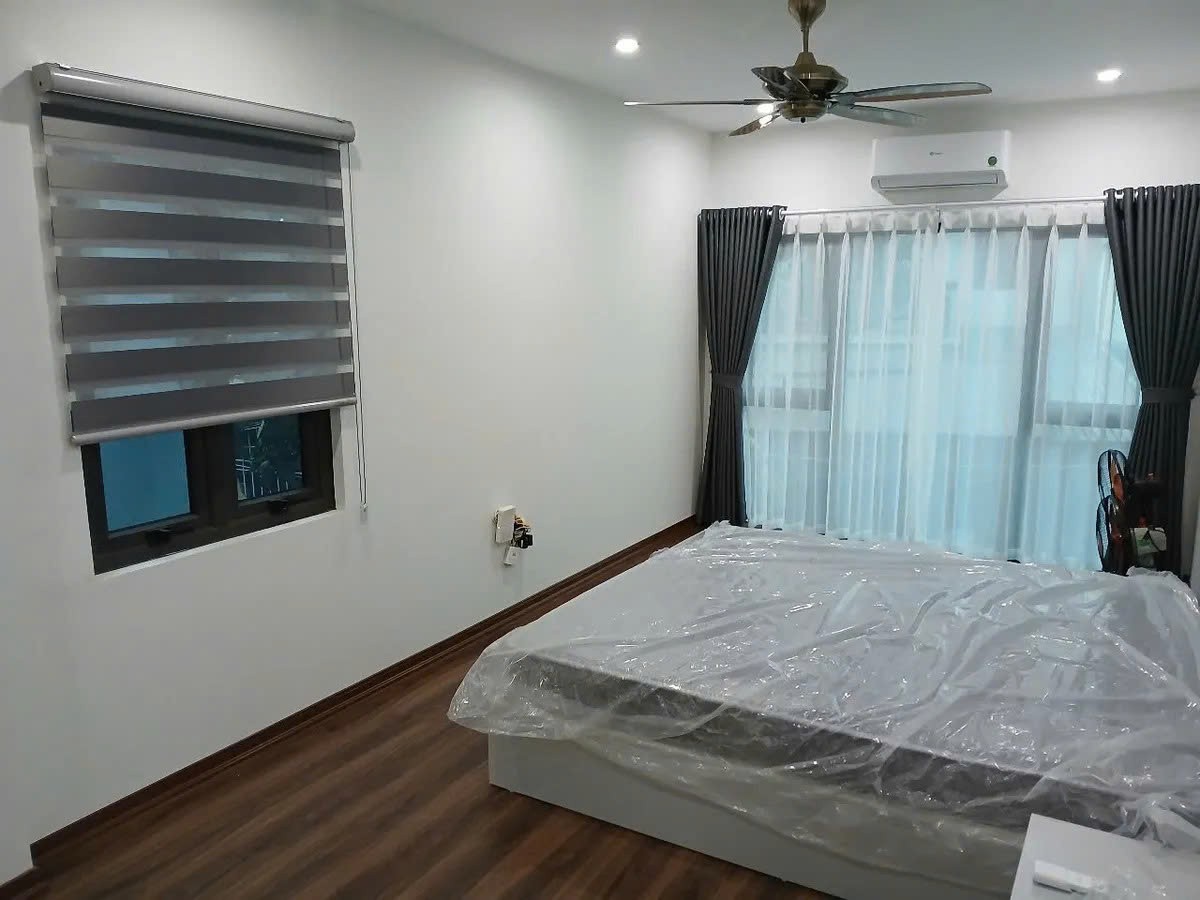 NHÀ MỚI Ô TÔ CHÁNH- VÀO NHÀ  Phố Thạch Bàn 46m2 X 5 tầng 10.5 tỷ Long Biên. 2