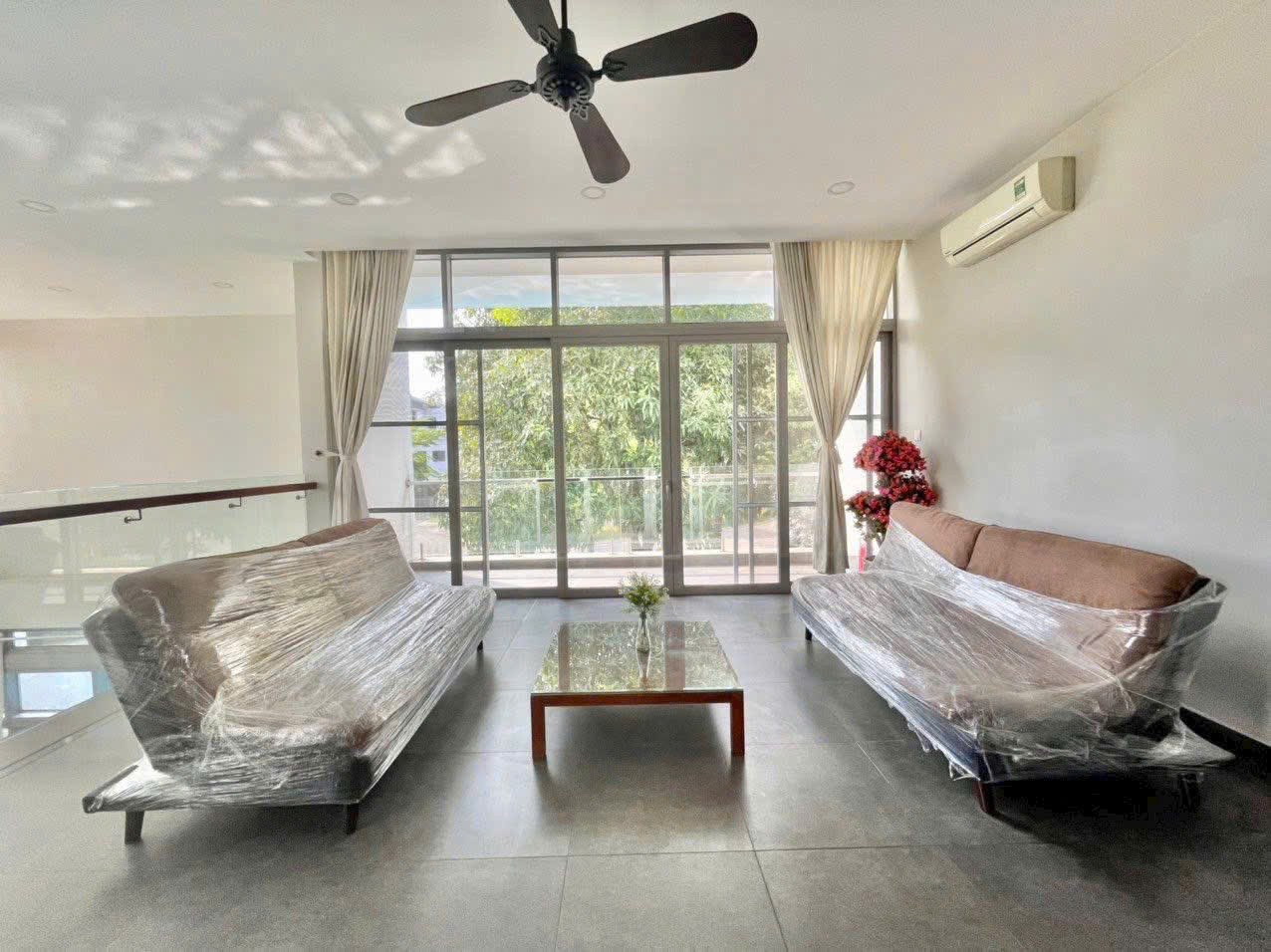 Cần bán Biệt thự Quận 9, Hồ Chí Minh, Diện tích 500m², Giá 53 Tỷ 5