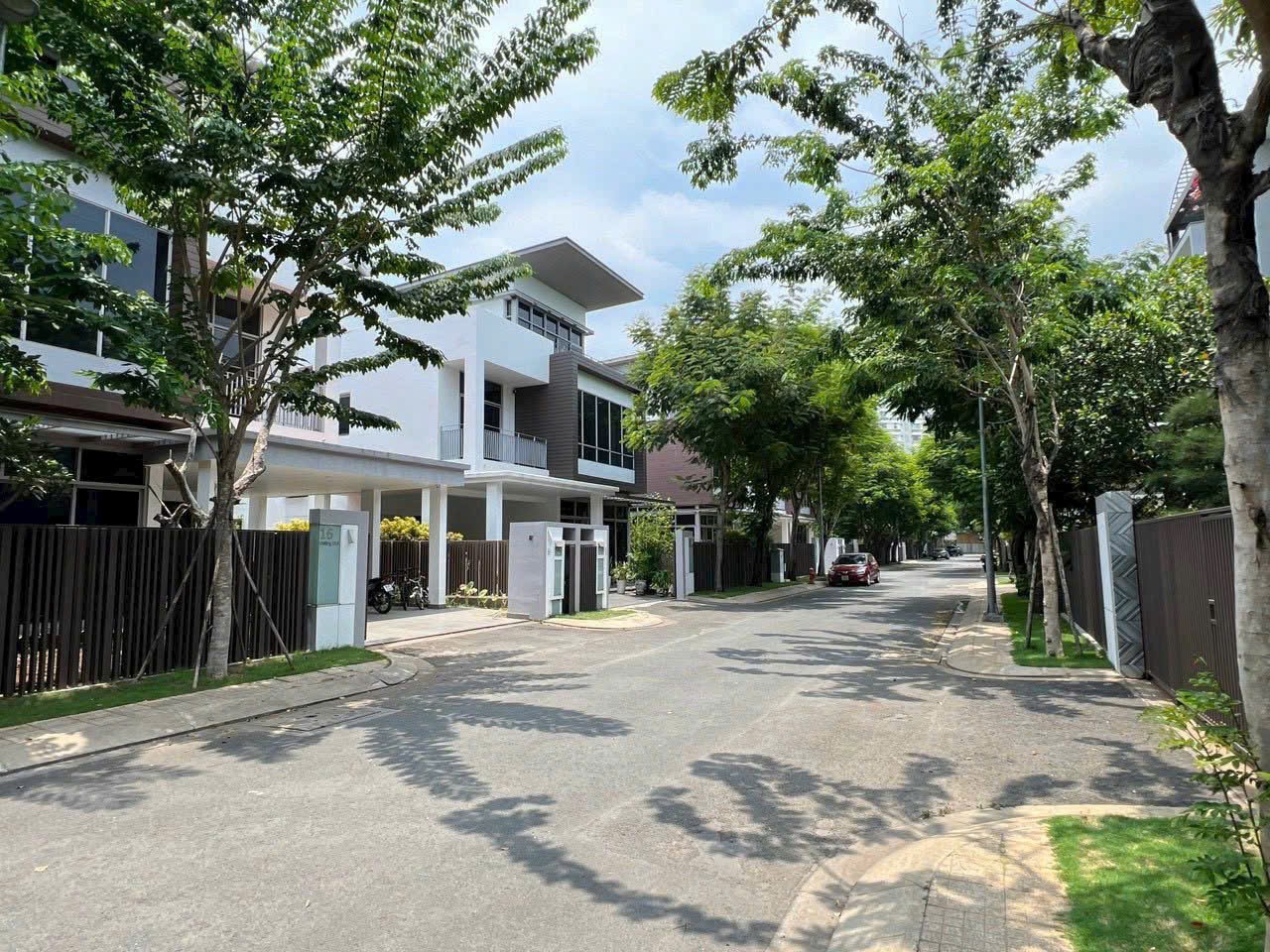 Cần bán Biệt thự Quận 9, Hồ Chí Minh, Diện tích 500m², Giá 53 Tỷ 7