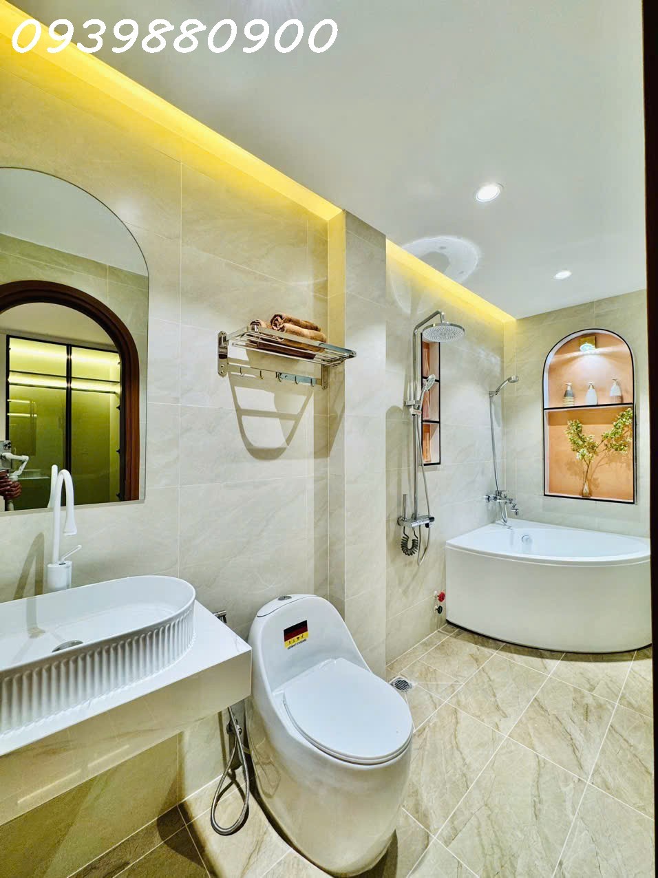 HXH ngay Bạch Đằng, Bình Thạnh - 51m2 - 7,3Tỷ TL. 2