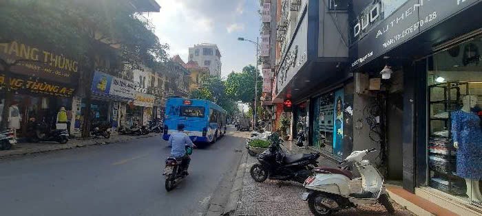 MẶT PHỐ NGUYỄN SƠN 35 tỷ 150m KINH DOANH VỈA HÈ RỘNG,LONG BIÊN 2