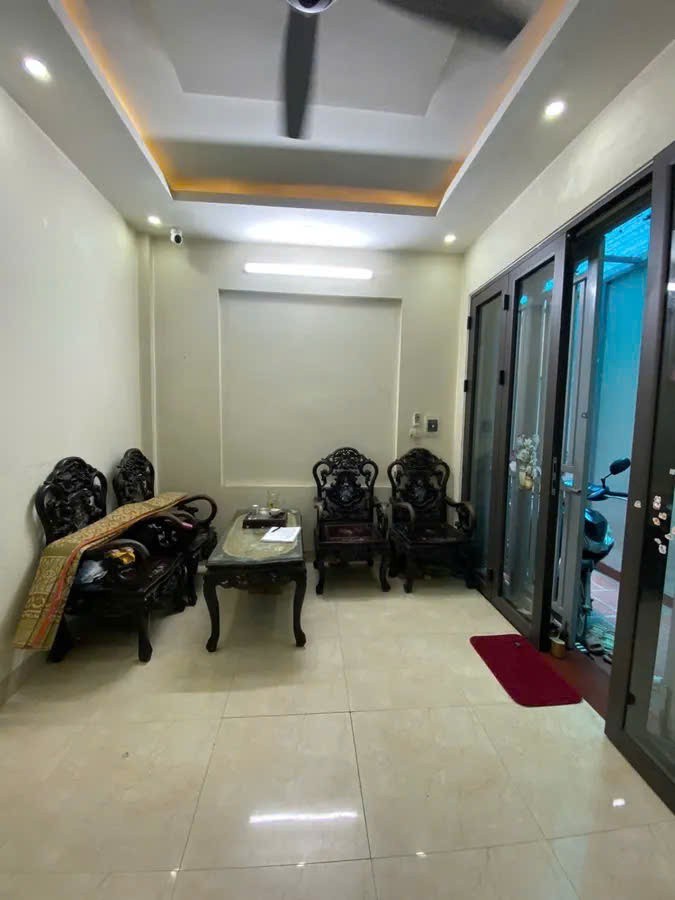 SIÊU PHẨM - DÂN XÂY - KHUNG CỘT BÊ TÔNG - NGÕ THÔNG - Ô TÔ ĐỖ CỔNG- ĐỊNH CÔNG HẠ 4